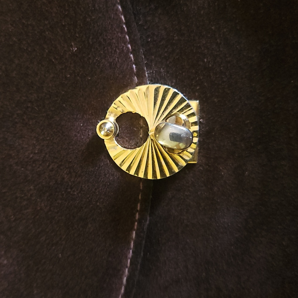 Vintage Brown Suede Bag with Gold Chain - Picture 2 of 12